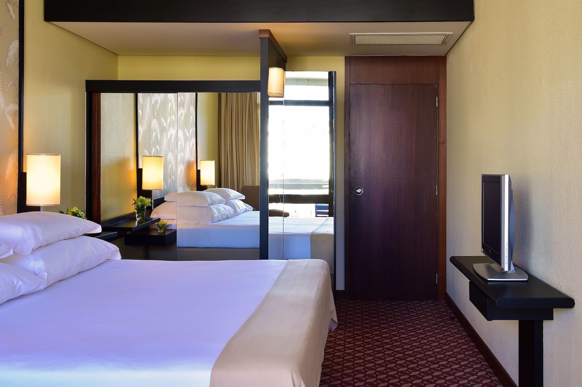 Pestana Casino Park Hotel & Casino Фуншал Екстериор снимка A room at the hotel