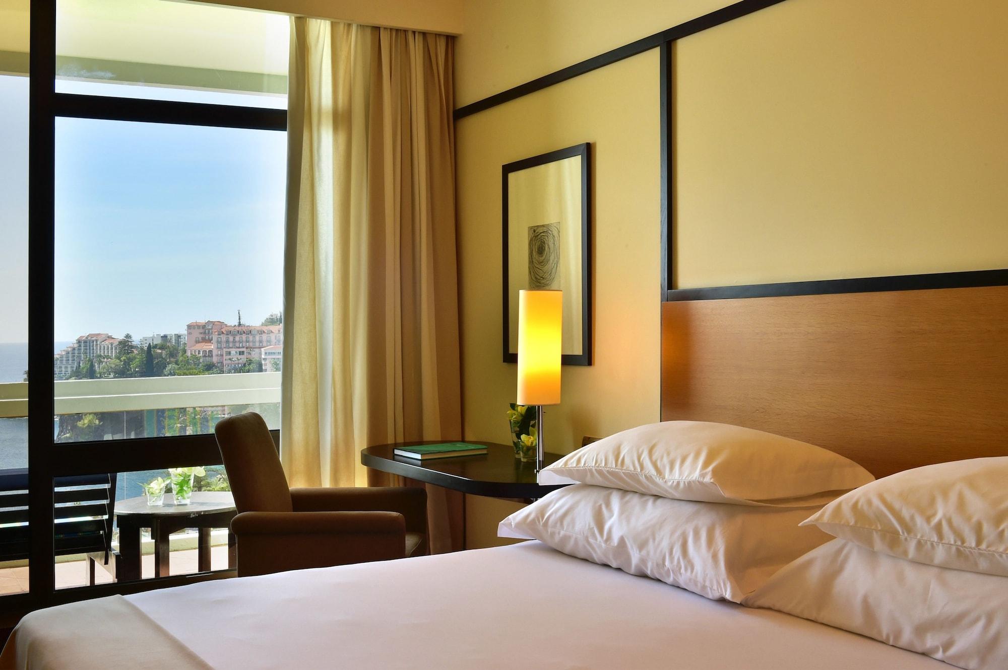 Pestana Casino Park Hotel & Casino Фуншал Екстериор снимка