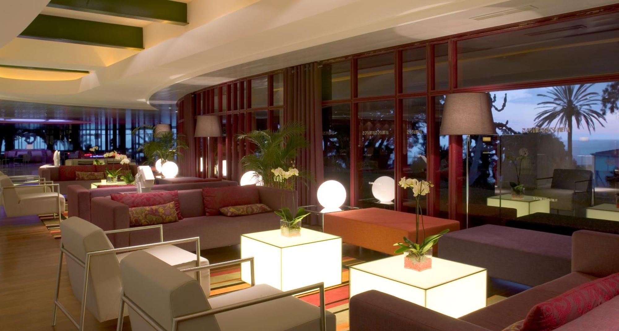 Pestana Casino Park Hotel & Casino Фуншал Интериор снимка The lobby of the hotel